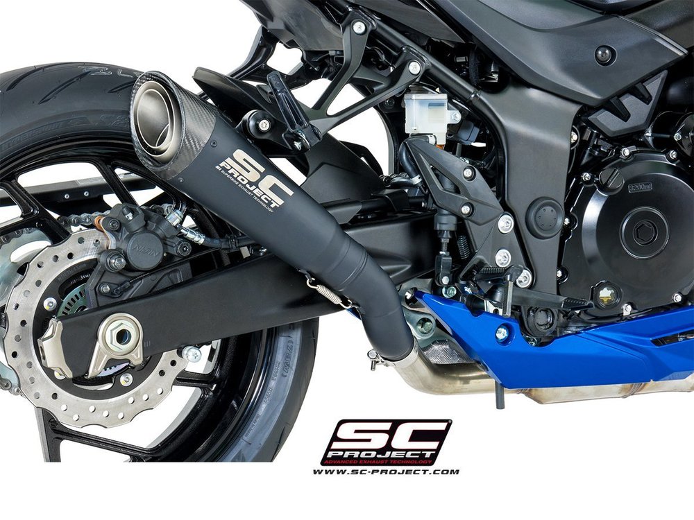 1490107990-suzuki_gsx-s750_gsx-s_750_scproject_S1_schwarz_titan_auspuff_sportauspufjpg.jpeg.jpg