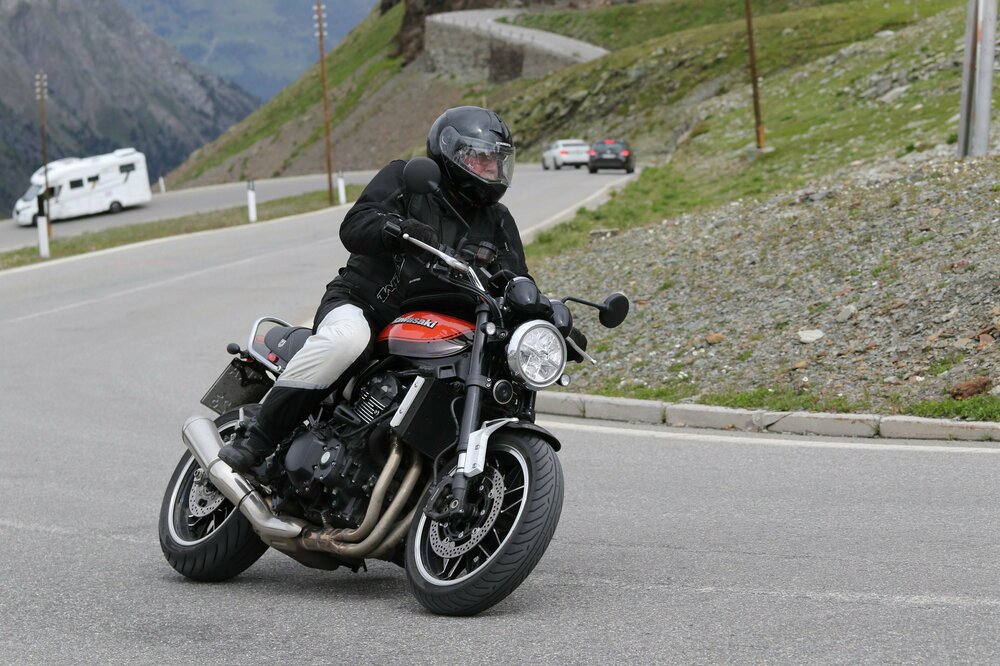 2020-jul-16-stelvio-2-1130-1200-IMG_0506.JPG