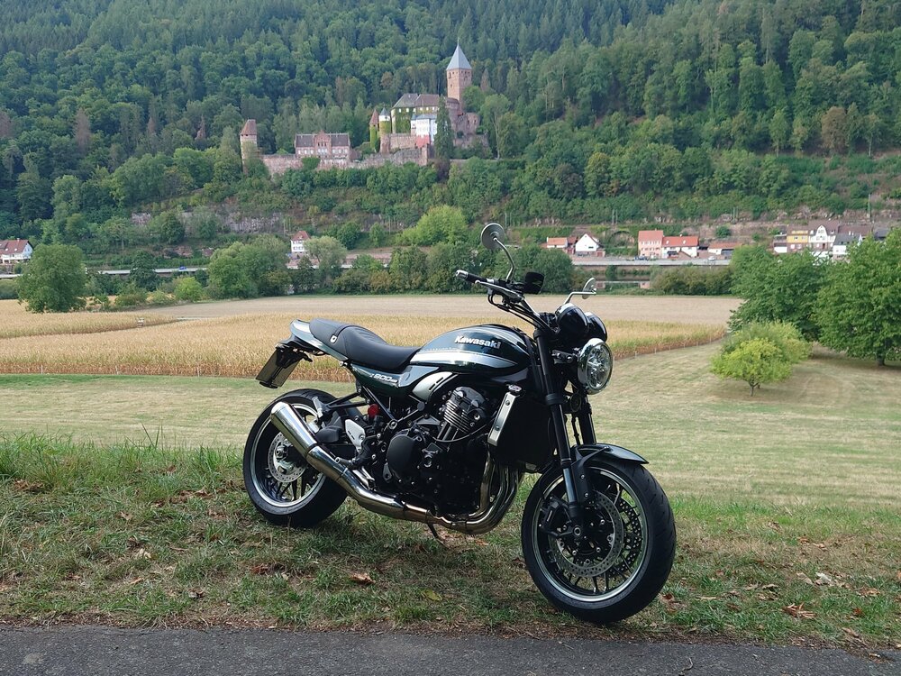 z900rs_burg-zwingenberg_2.thumb.JPG.06d7b92514f3d7776d232b250284e3cc.JPG